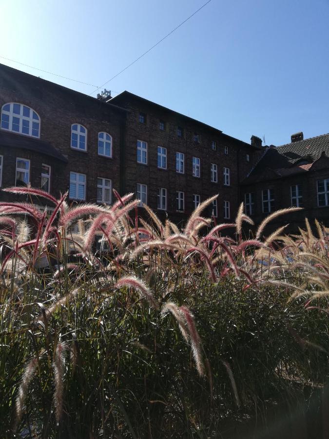 Ferienwohnung Tukej Apartament Na Nikiszu Kattowitz Exterior foto